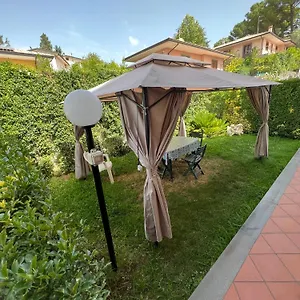 https://casa-vacanze-volpe-delletna.sicilyhotelsitaly.net
